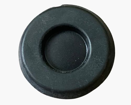 Tampão De Acabamento Assoalho Traseiro Da Cabine Central