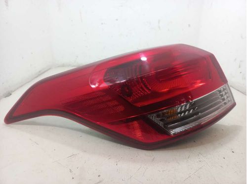 LANTERNA DA TAMPA ESQUERDA HYUNDAI CRETA 1.6L 2022